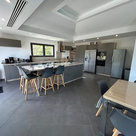 Villa Magnifique 400m De La De Tarco 22 Personnes