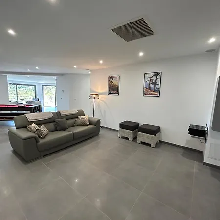 Villa Magnifique 400m De La De Tarco 22 Personnes *